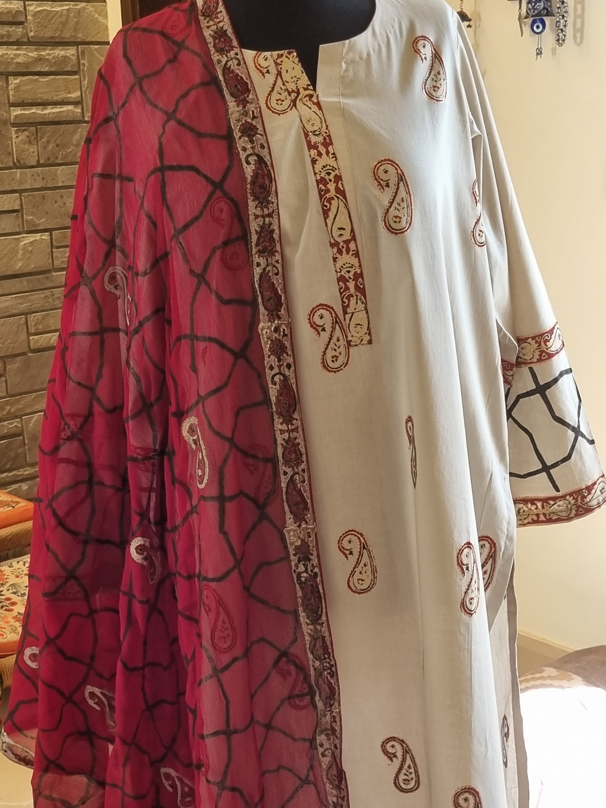 Lawn Block Printed Shirt and Dupatta and Plain Cotton Lawn Fabric for Pants. Unstitched