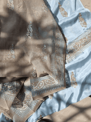 Silk Block Printed Shirt Paired with Khaadi Net Blocked Dupatta and Plain Khaadi Silk Pants. Unstitched